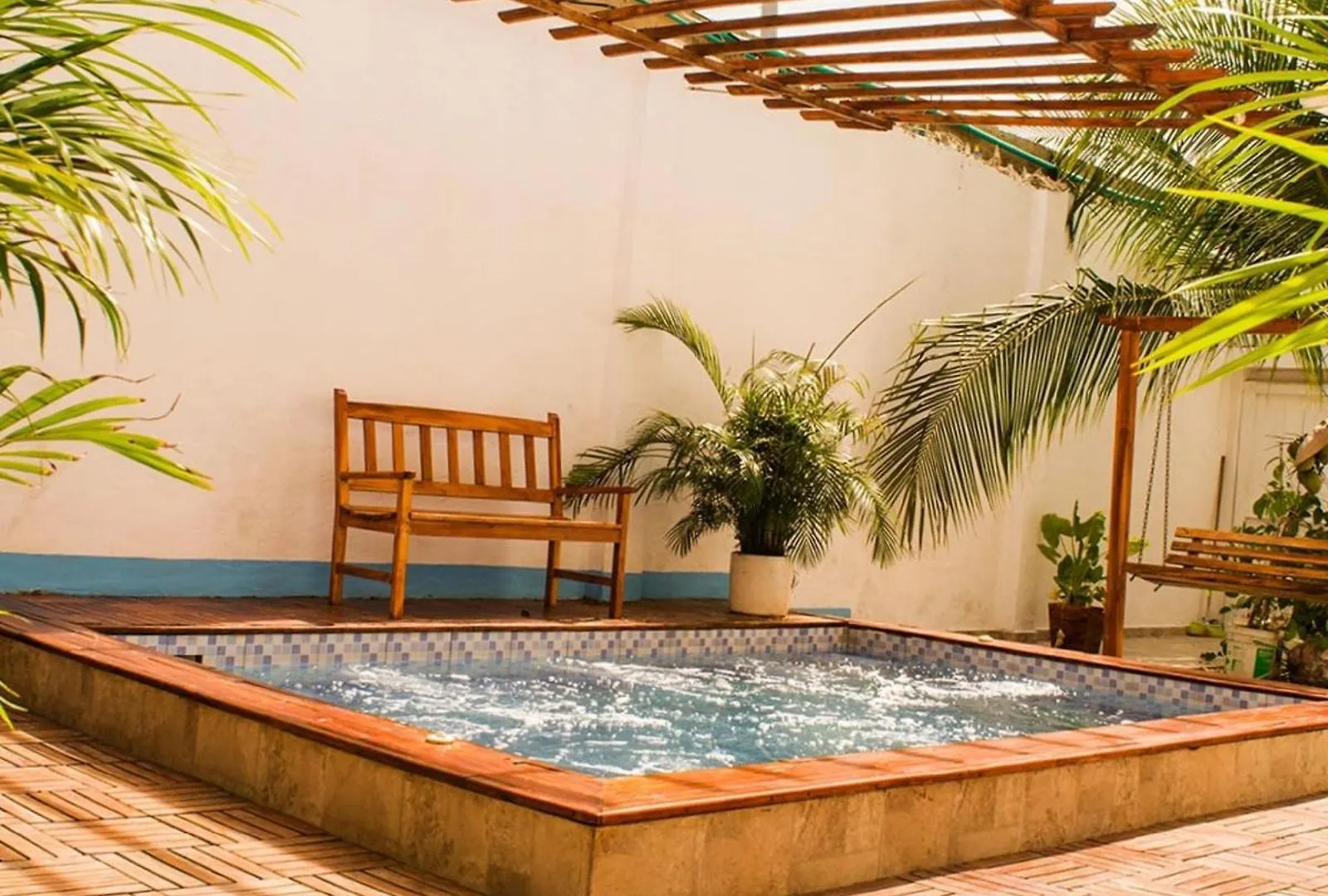 Guest house Room In Guest Room - Hb7 Quadruple Room With Shared Bathroom Cartagena